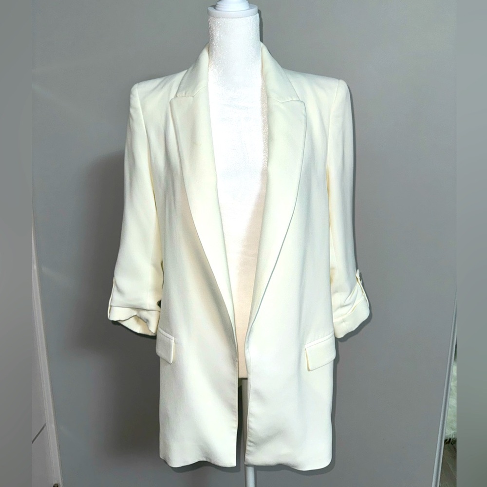 Zara blazer Size XS/S White  Oversized